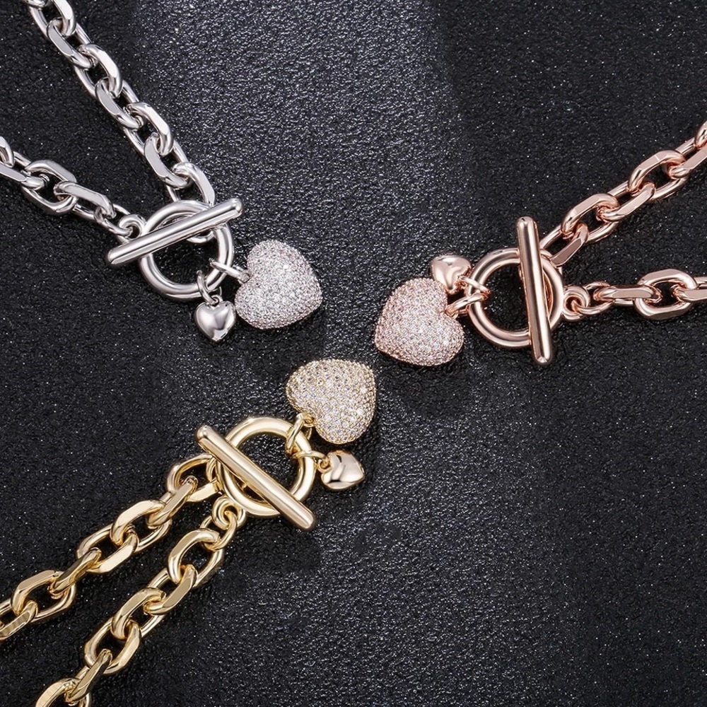 Zara 1pcs 18K Gold Plated Toggle Iced Love Heart Charm Link Chain Bracelet